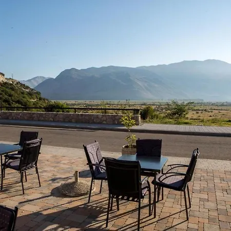 Zavala Appartement *